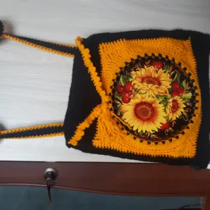 Сумочка вязаная